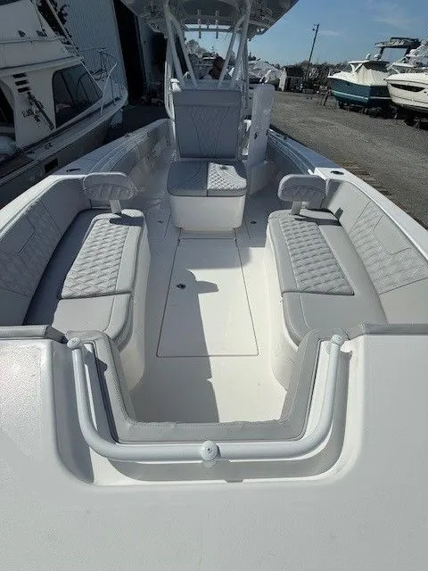 Slide: The Image of Contender 32 ST 2026 - 22