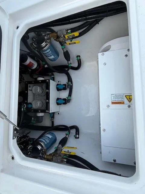 Slide: The Image of Contender 32 ST 2026 - 23