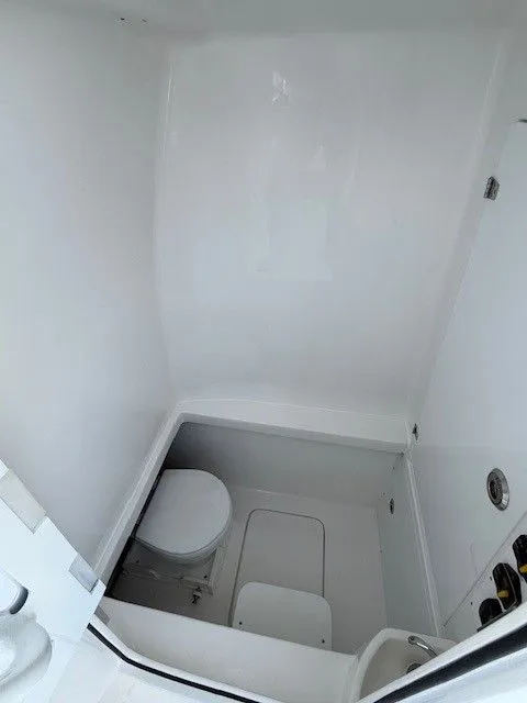 Slide: The Image of Contender 32 ST 2026 - 25