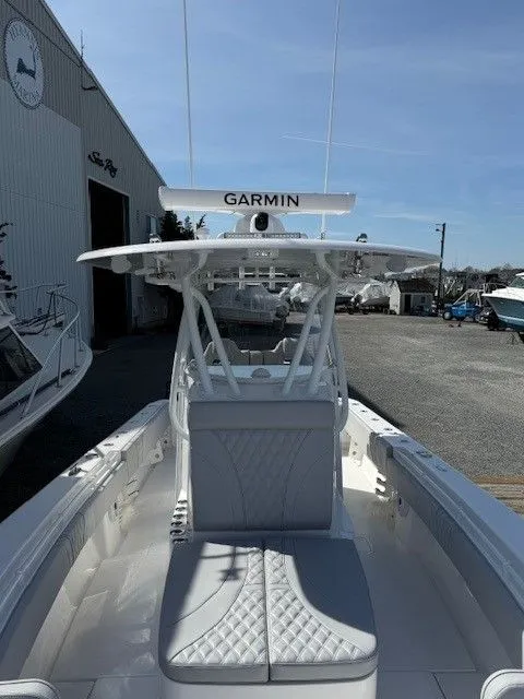 Slide: The Image of Contender 32 ST 2026 - 30