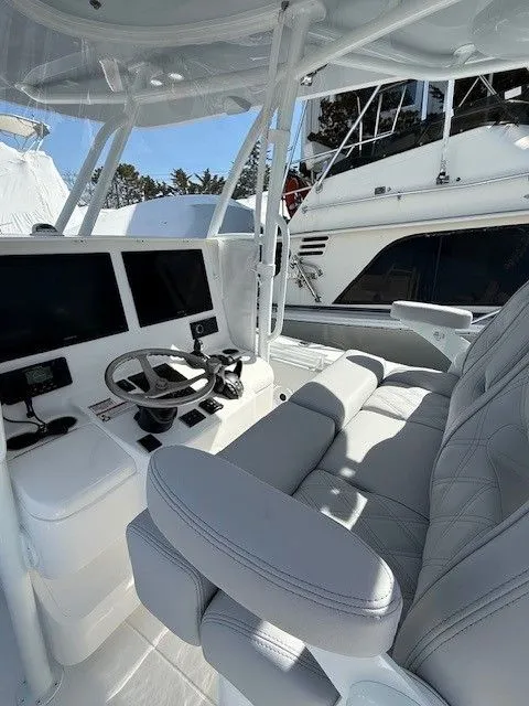 Slide: The Image of Contender 32 ST 2026 - 5