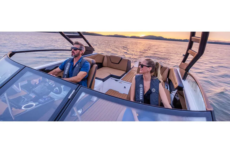 Slide: The Image of Yamaha 222SD 2026 - 8