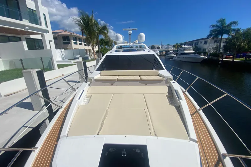 Slide: The Image of Bow Aft Facing - 37