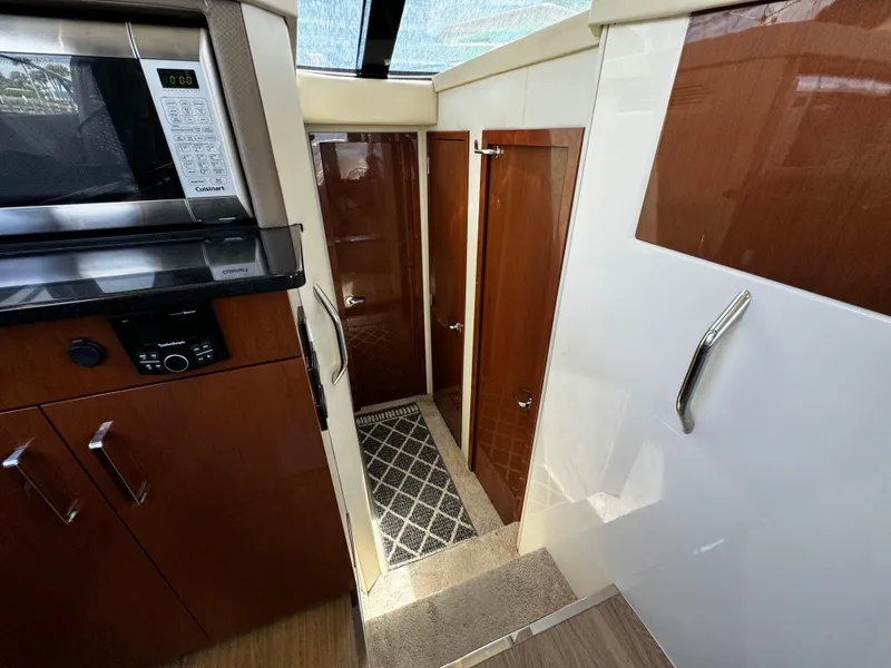 Slide: The Image of 2017 Carver - Hallway - 43