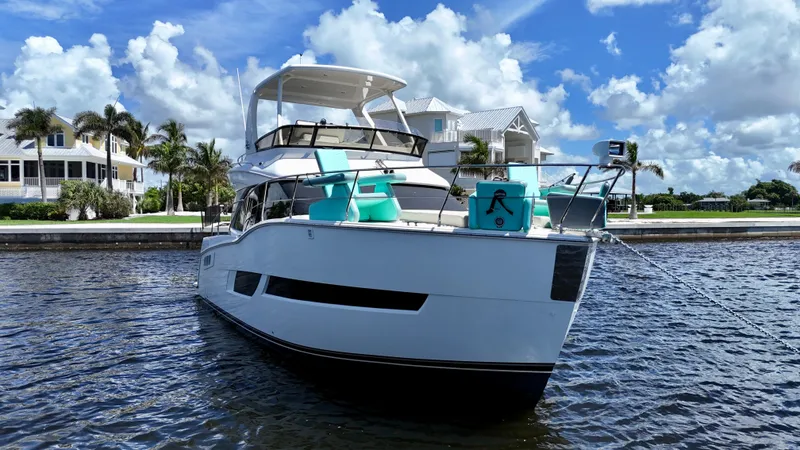 Slide: The Image of 2017 Carver - Exterior profile on the water - 18