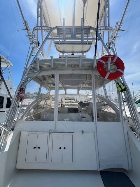 Slide: The Image of Carolina 35 Express 2002 - 15