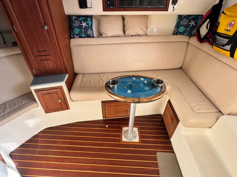 Slide: The Image of Carolina 35 Express 2002 - 18