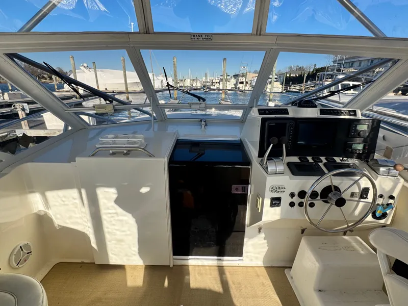 Slide: The Image of Carolina 35 Express 2002 - 9