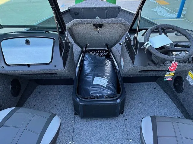 Slide: The Image of Lund 1775 Adventure Sport 2025 - 14