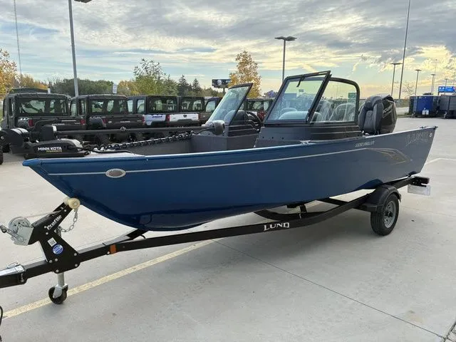 Slide: The Image of Lund 1650 Angler Sport 2022 - 3