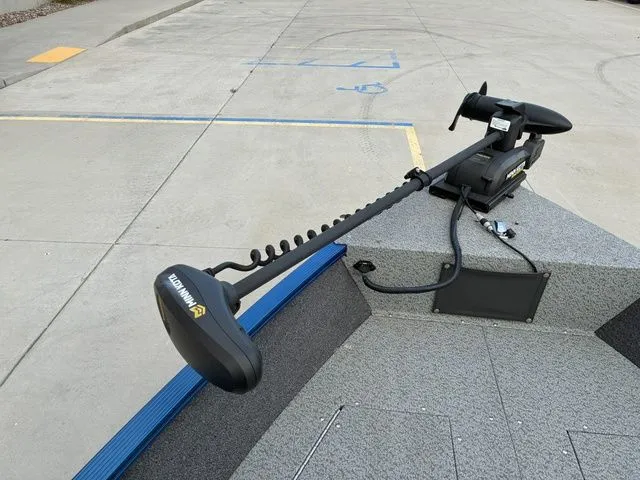 Slide: The Image of Lund 1650 Angler Sport 2022 - 9