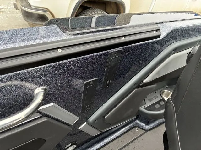 Slide: The Image of Lund 202 PRO-V GL Sport 2026 - 19