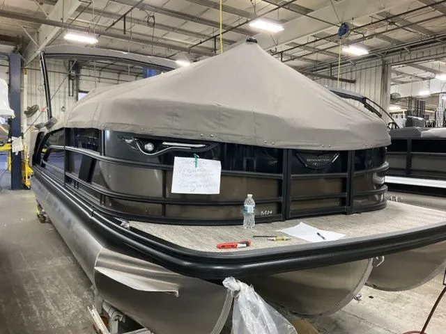 Slide: The Image of Bennington 24MSSE SPS Rear Fish Tritoon Pontoon 2026 - 3