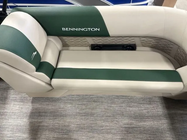 Slide: The Image of Bennington 23SSRSF 2026 - 19