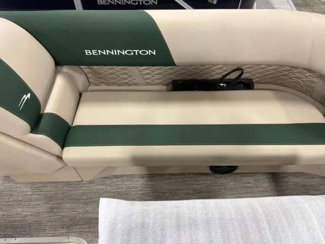Slide: The Image of Bennington S Quad Bench 23 SSR Tritoon Pontoon 2026 - 5