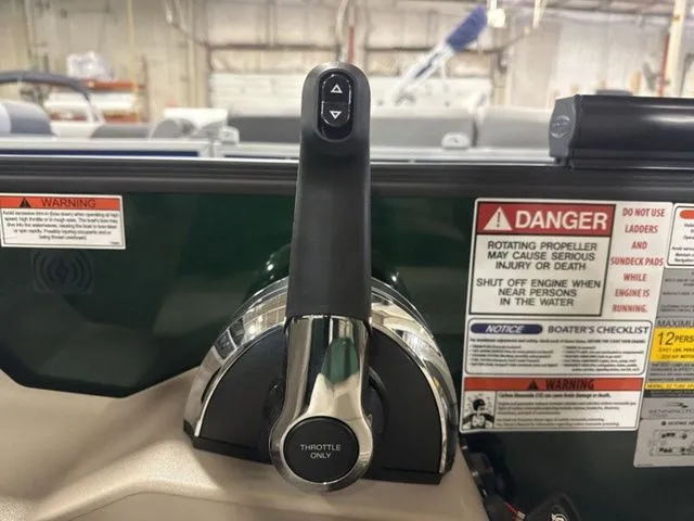 Slide: The Image of Bennington S Quad Bench 23 SSR Tritoon Pontoon 2026 - 9