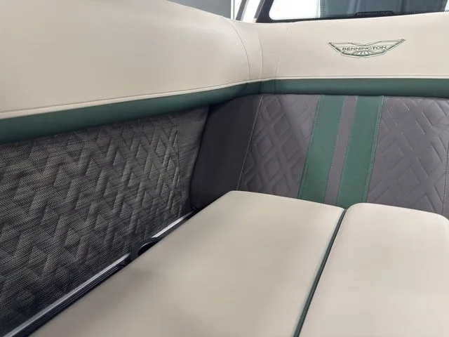 Slide: The Image of Bennington 24MCSB Carbon Fiber Arch Tritoon Pontoon 2026 - 10