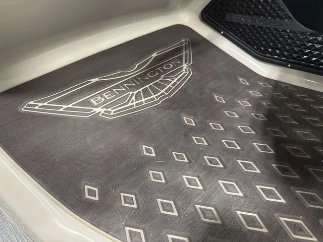 Slide: The Image of Bennington 24MCSB Carbon Fiber Arch Tritoon Pontoon 2026 - 27