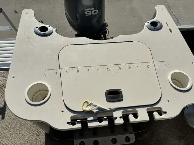 Slide: The Image of Bennington 2275GSi 2010 - 19