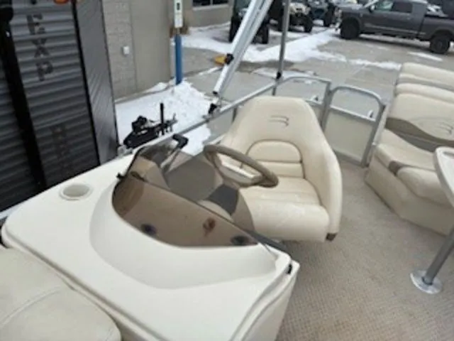 Slide: The Image of Bennington 225L 2005 - 8