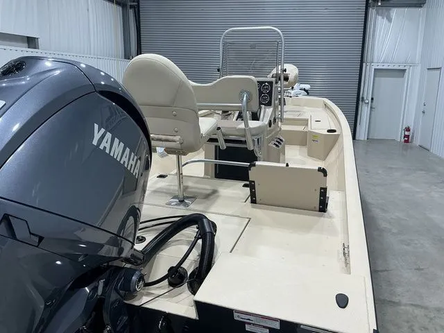 Slide: The Image of G3 Bay 21 GX 2025 - 21