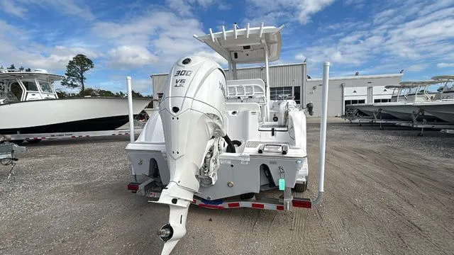 Slide: The Image of Sea Fox 248 Commander 2026 - 5