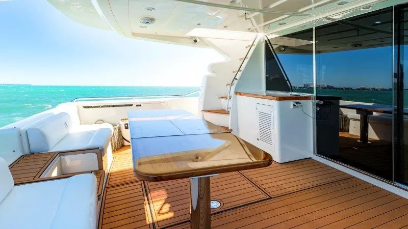 Slide: The Image of Ferretti 660 2011 - 54