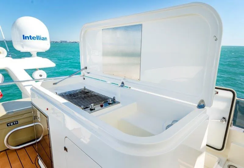 Slide: The Image of Ferretti 660 2011 - 63
