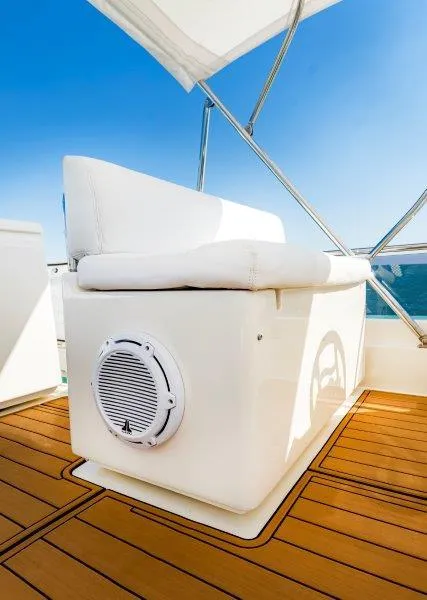 Slide: The Image of Ferretti 660 2011 - 65