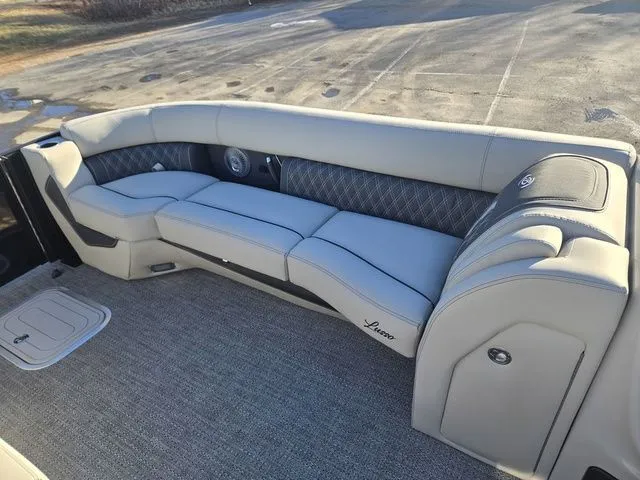 Slide: The Image of Barletta L25U 2026 - 12