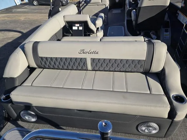 Slide: The Image of Barletta L25U 2026 - 17