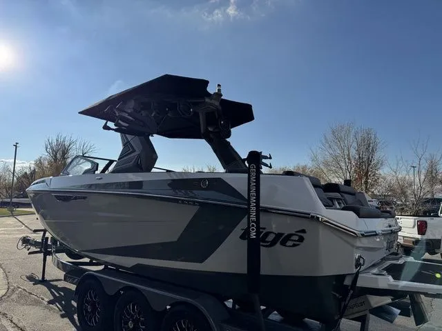 Slide: The Image of Tigé Ultré 23ZX 2026 - 5