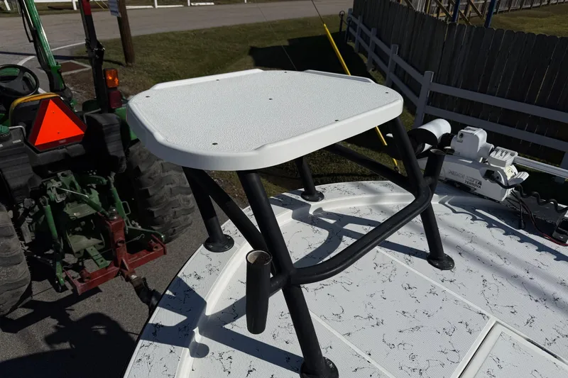 Slide: The Image of 2018 Shallow Sport 25 X3 boat with elevated platform and trolling motor. - 21