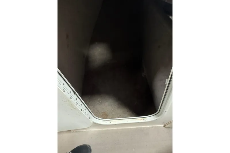 Slide: The Image of Interior view of a 2000 Bryant 214 Walk Through boat compartment. - 9