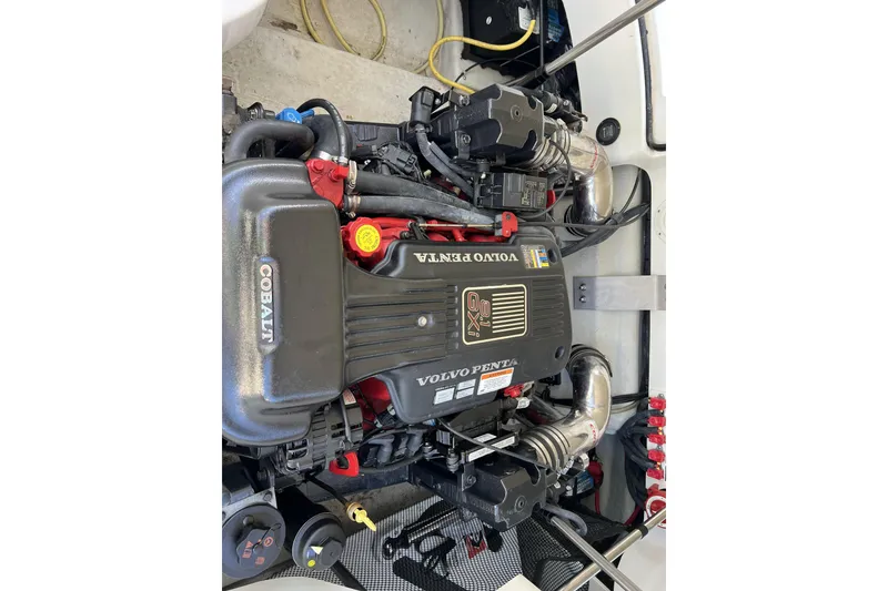 Slide: The Image of Engine of a 2008 Cobalt 252 boat featuring a Volvo Penta 8.1 GXi. - 18