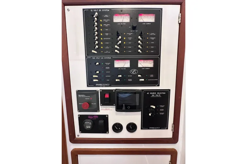 Slide: The Image of Electrical control panel on a 2002 Endeavour Trawlercat 36 boat. - 35