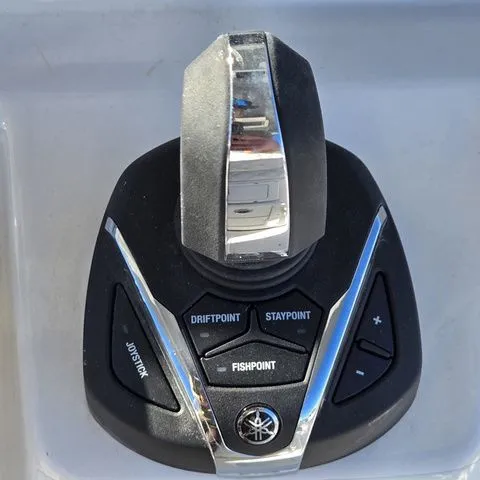 Slide: The Image of Sea Fox 288 Commander 2026 - 19