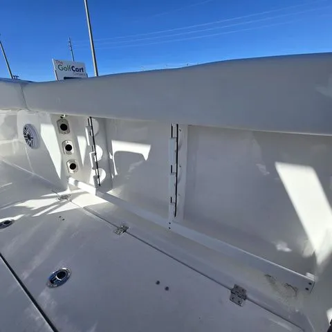 Slide: The Image of Sea Fox 288 Commander 2026 - 31