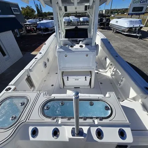 Slide: The Image of Sea Fox 288 Commander 2026 - 5