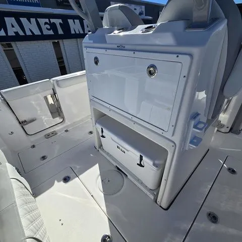 Slide: The Image of Sea Fox 288 Commander 2026 - 15