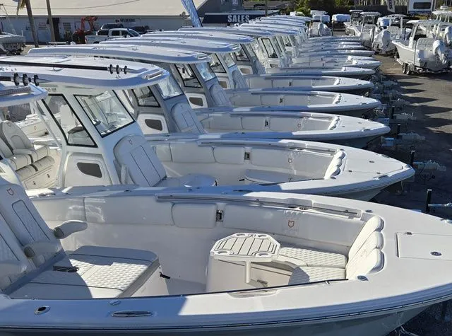 Slide: The Image of Sea Fox 288 Commander 2026 - 33