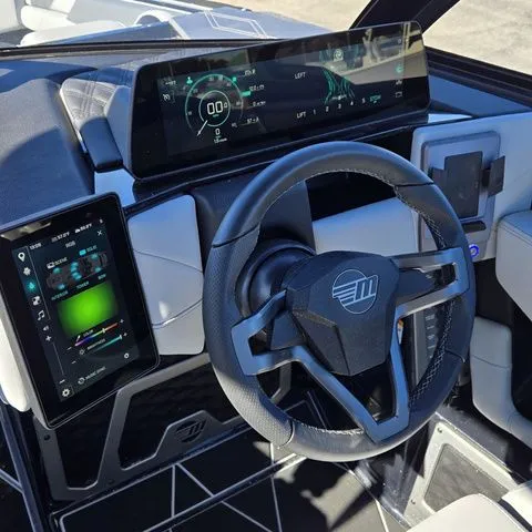 Slide: The Image of Malibu M Series M230 2026 - 12