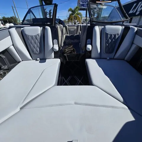 Slide: The Image of Malibu M Series M230 2026 - 16