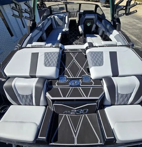 Slide: The Image of Malibu M Series M230 2026 - 7