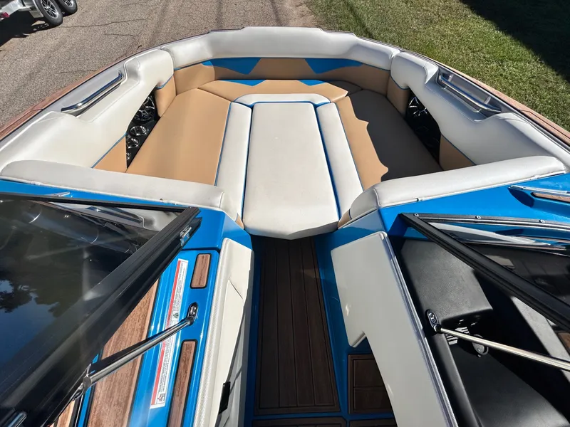 Slide: The Image of Moomba Makai 2022 - 14