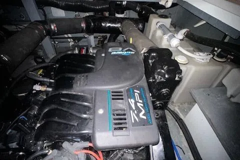Slide: The Image of Engine compartment of a 2000 Sea Ray 340 Sundancer with 7.4 MPI engine. - 9