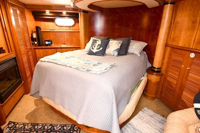 Slide: The Image of Luxurious bedroom in 2001 Symbol Raised Pilothouse Motoryacht with elegant wood finishes. - 37