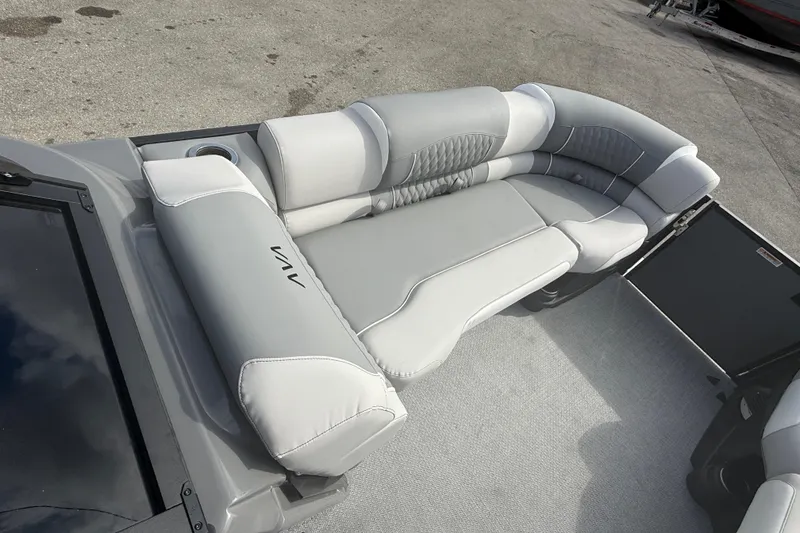 Slide: The Image of Luxurious seating on 2026 Avalon 2585 Excalibur LTD, featuring premium upholstery and modern design. - 13