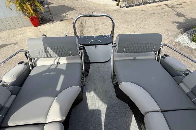 Slide: The Image of 2026 Avalon 2585 Excalibur LTD boat interior with quad lounger seating and modern design. - 25