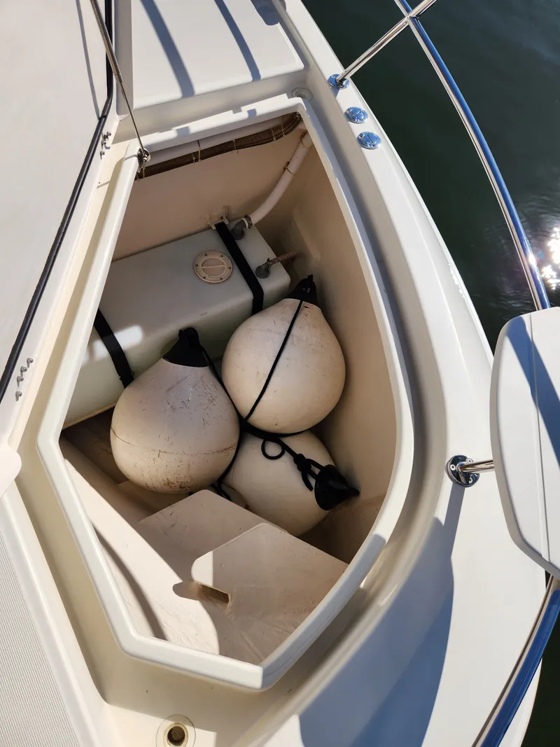 Slide: The Image of Aquila 44 Yacht 2016 - 22